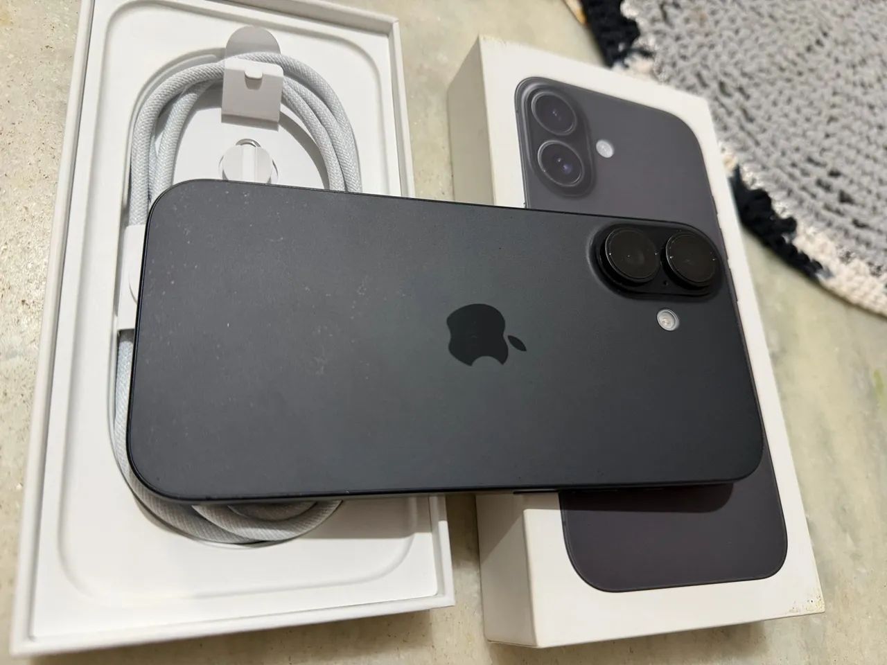 Iphone 16 - Foto 4