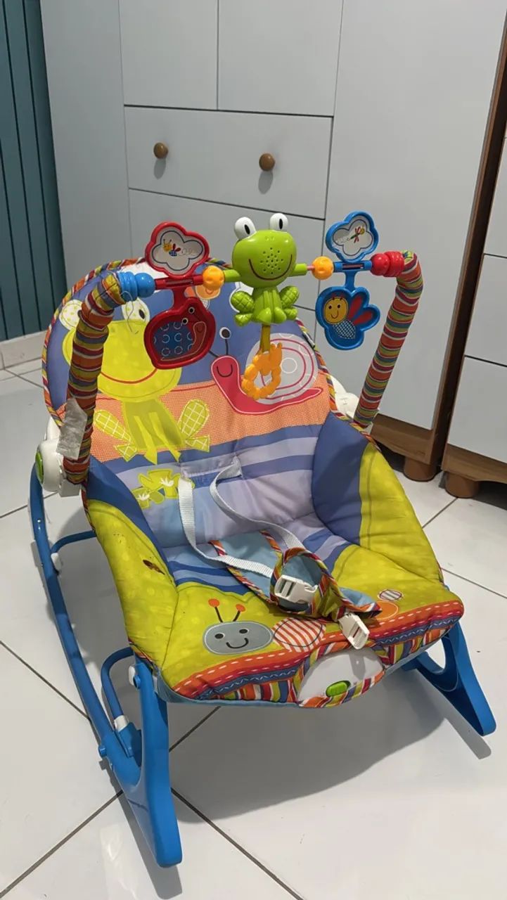 Carrinho de bebê e cadeirinha  - Foto 3