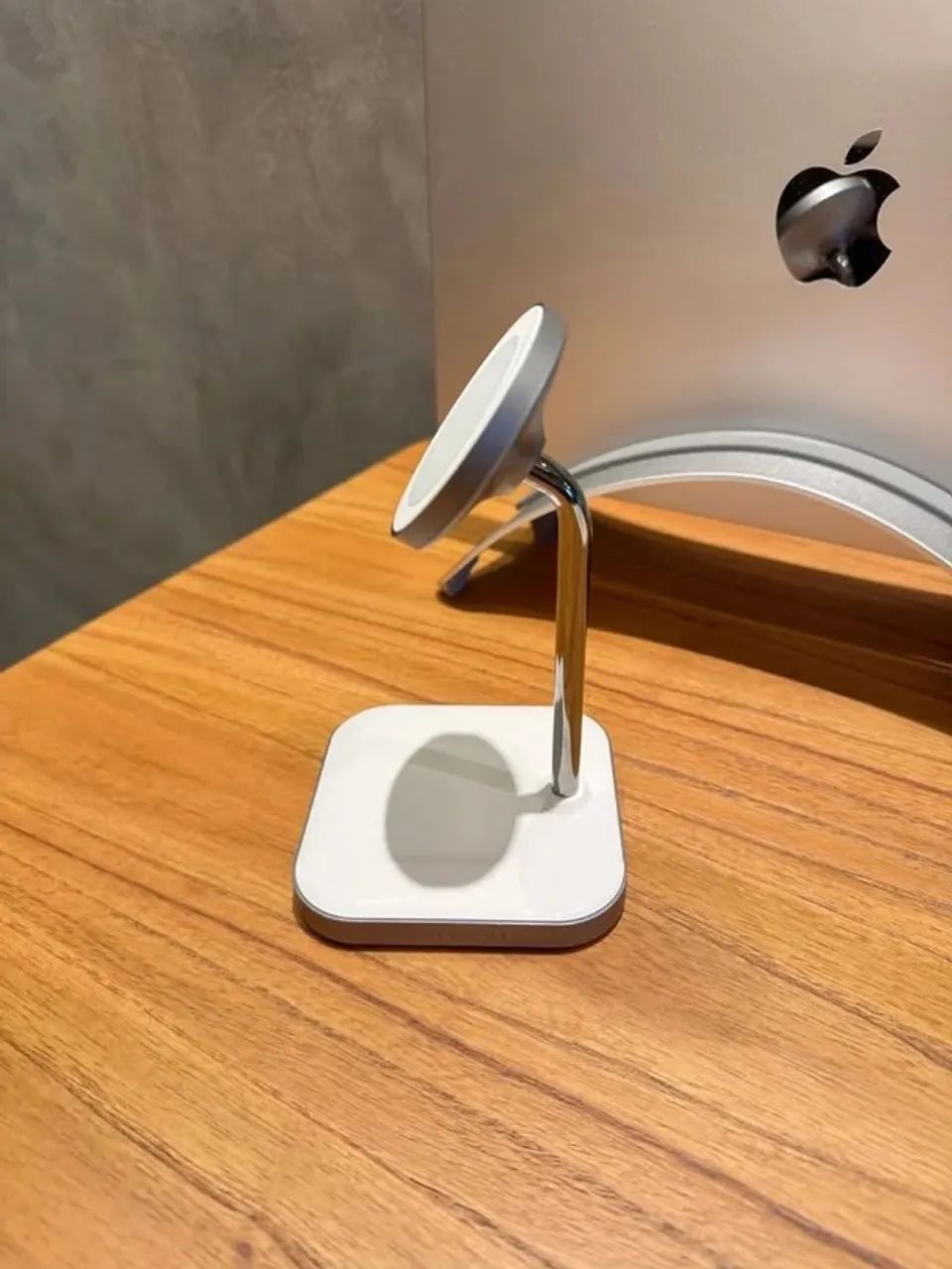 Carregador Sem Fio Satechi Magsafe iPhone + AirPods - Foto 4