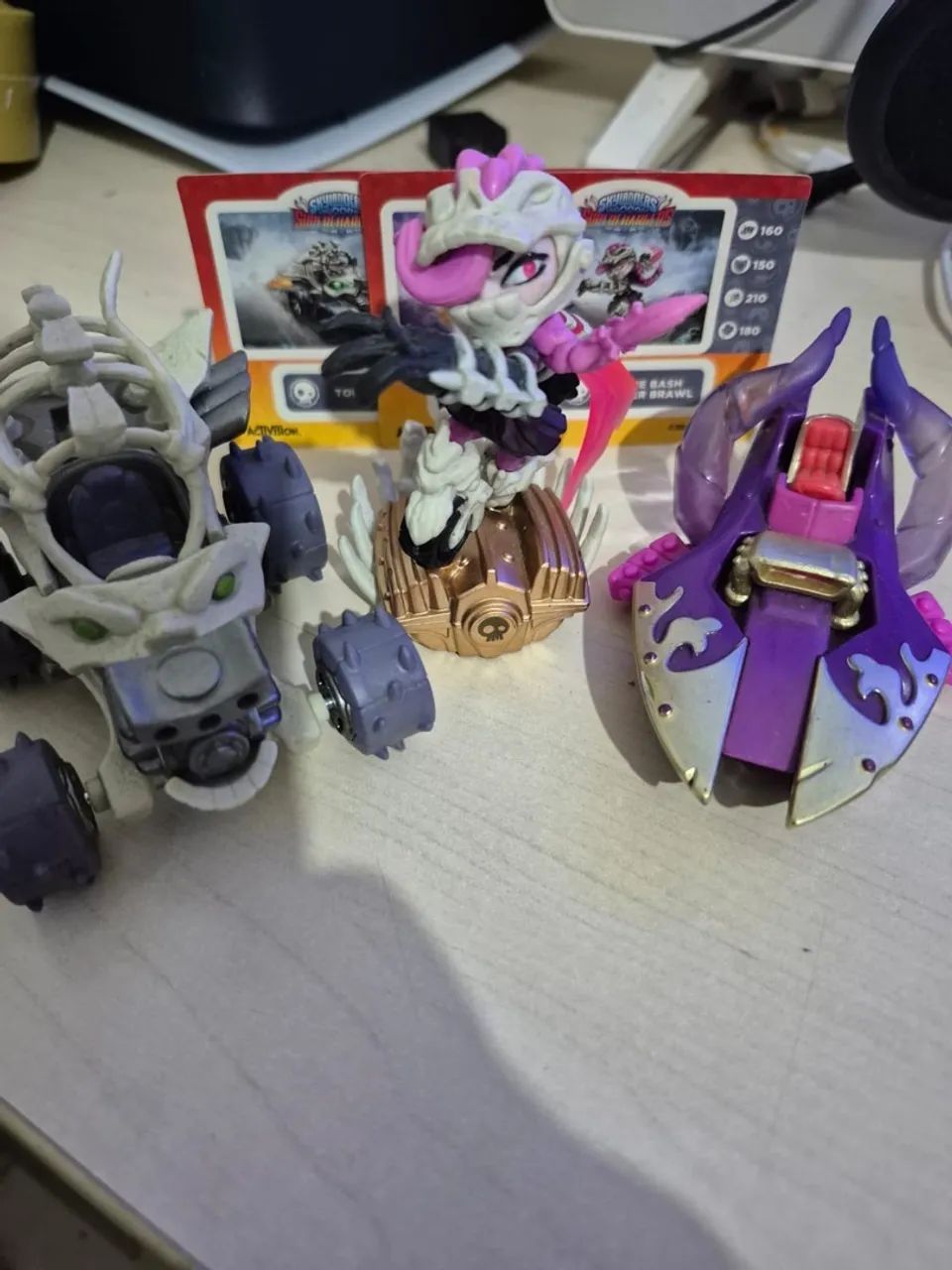 SKYLANDERS SUPERCHARGERS 3 PACK: BONE BASH ROLLER BRAWL, TOMB BUGGY E SPLATTER SPLASHER  - Foto 2