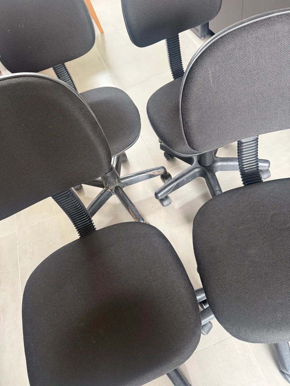 Cadeiras e Poltronas Diversas - Foto 3
