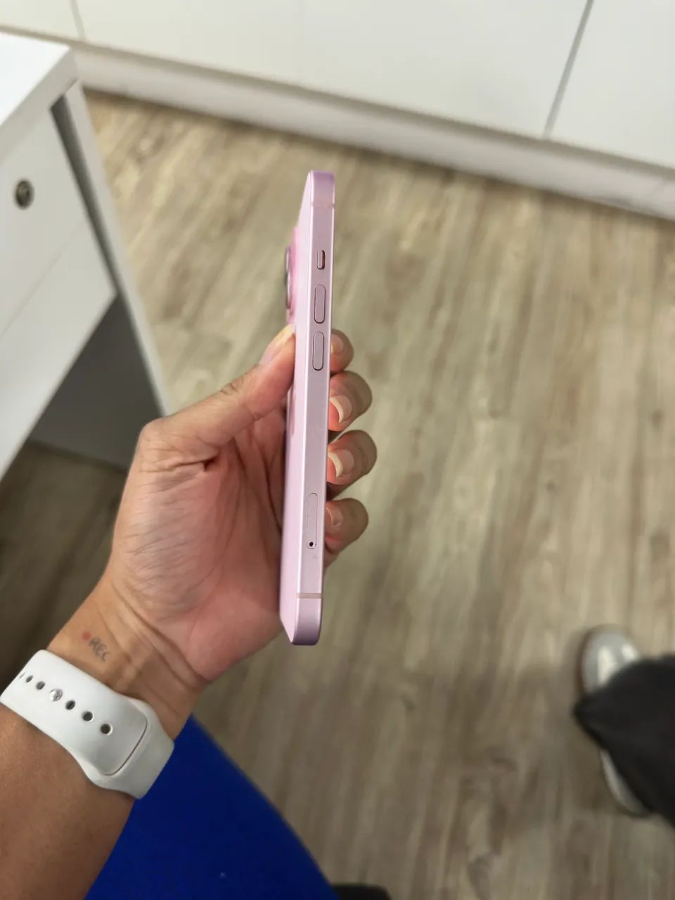 iPhone 15 128GB  - Foto 2