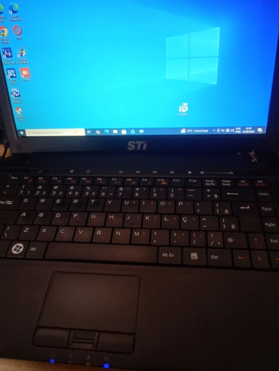 NOTEBOOK EM OTIMO FUNCIONAMENTO
