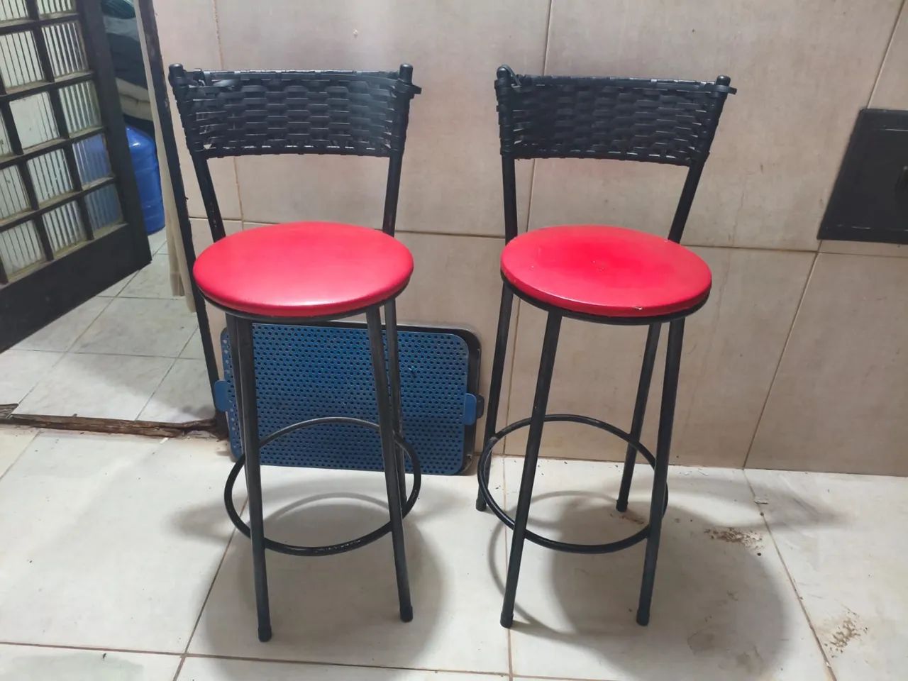 Banquetas novas 