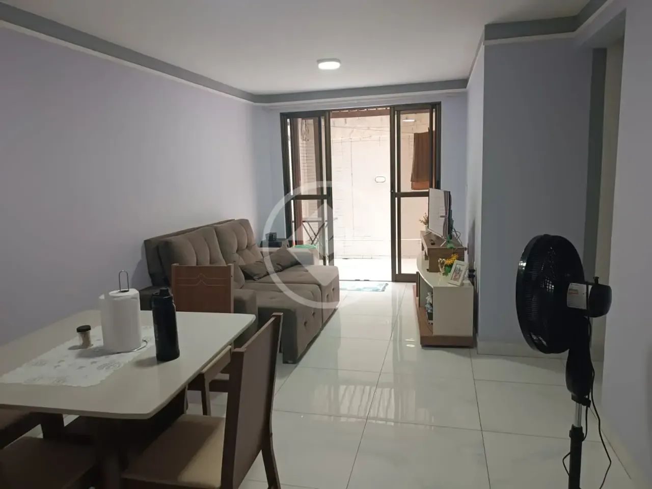 Apartamento térreo 2 quartos sendo 1 suíte com área externa nos Bancários codigo: 378052