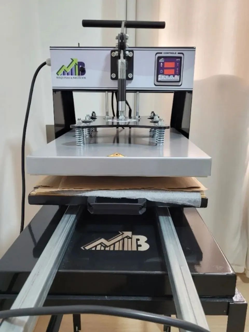 MAQUINA DE SUBLIMAÇÃO + IMPRESSORA 