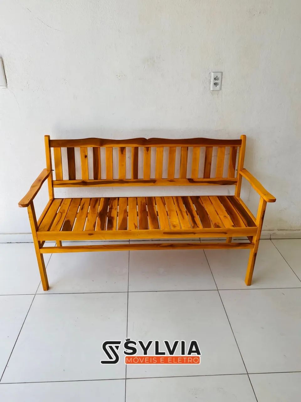 CONJUNTO DE NAMORADEIRA ENVERNIZADA - Foto 3