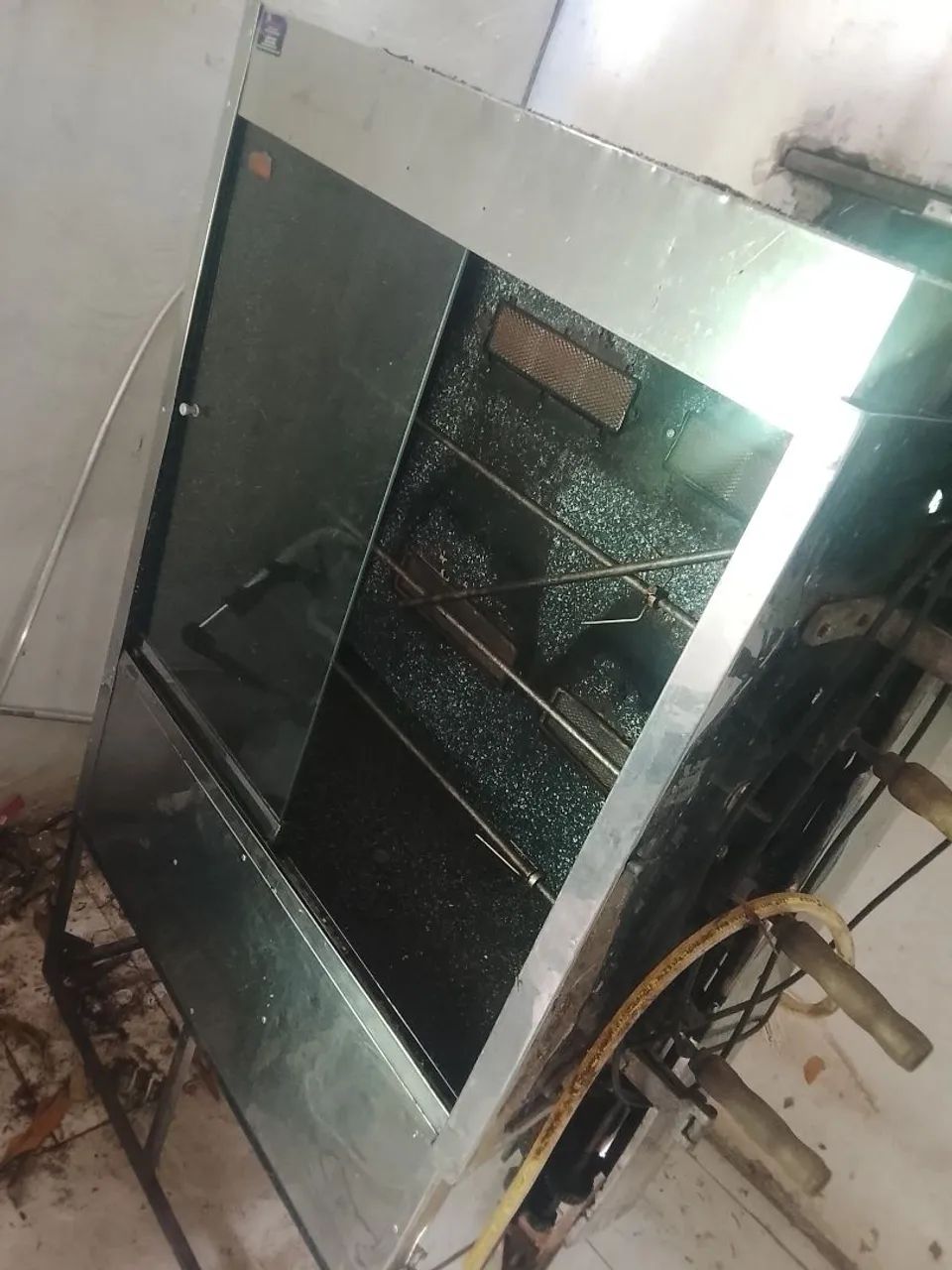 Assadeira de frango - Foto 2