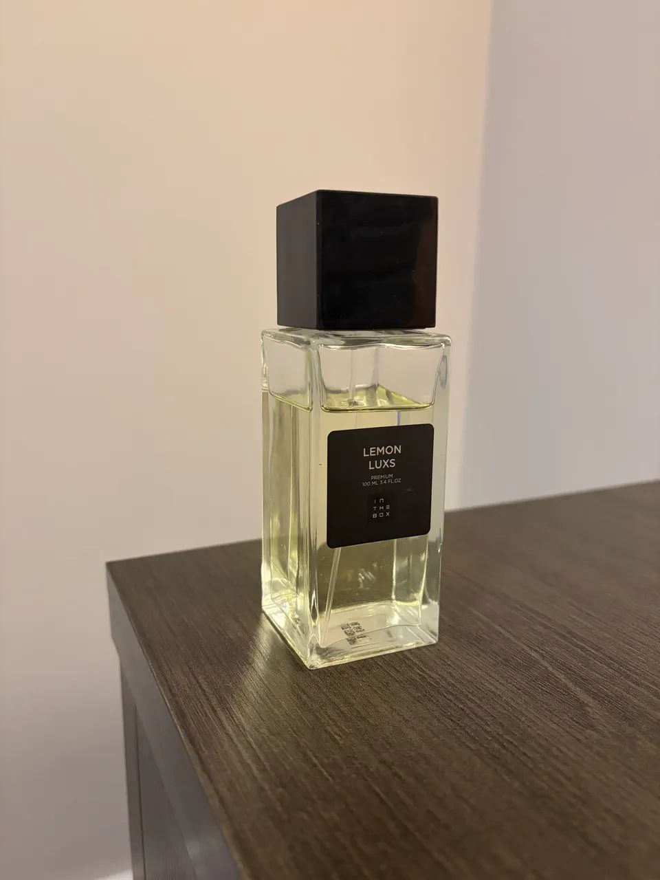 Lemon Luxs 100ml - In the box