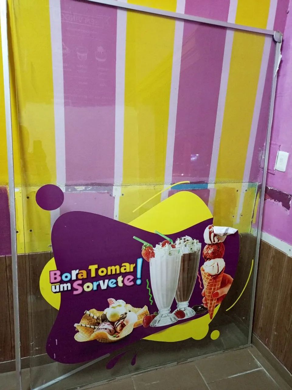 Vidro temperado 4mm para vitrine  1450mm (L)x 2050mm(A) - Foto 3