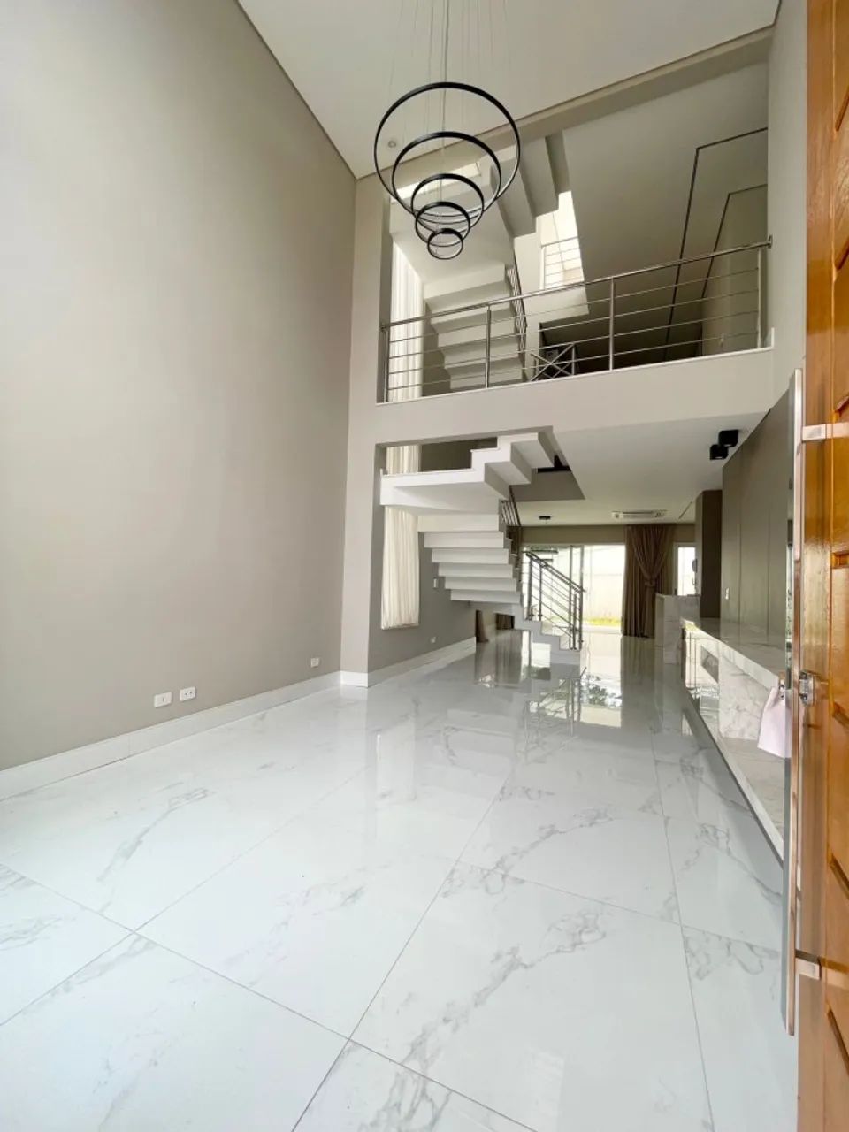 Casa com 4 Quarto(s) e 5 banheiro(s) para Alugar, 295 m² por R$ 16000 / Mês - Foto 5