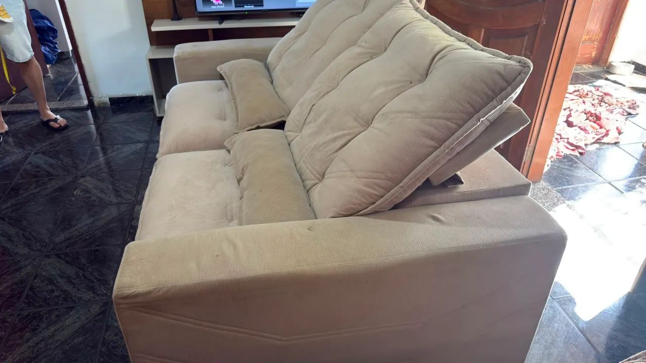 Sofá Retrátil reclinável para 3 pessoas - Foto 3