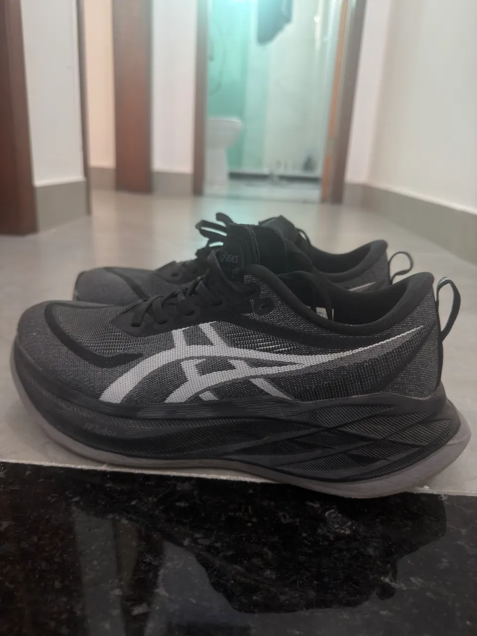 Asics Novablast 4 tam 39 - Calçados - Ipsep, Recife 1503253646 | OLX