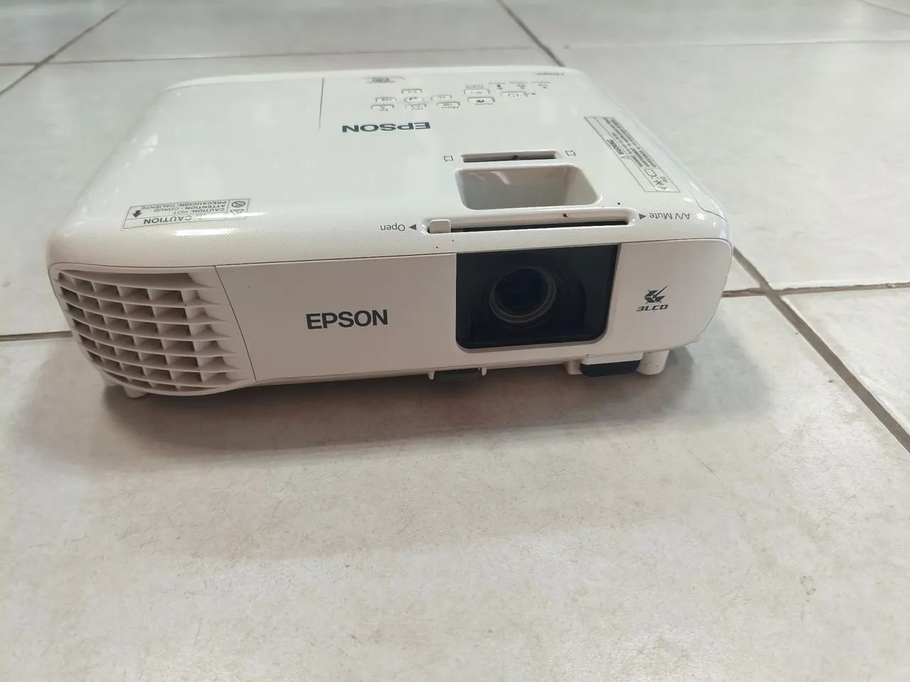 Projetor Epson  - PowerLite E20  - Foto 3
