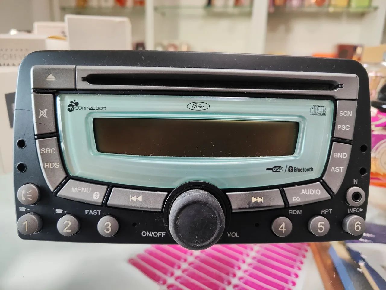 Rádio Ford My connetion 