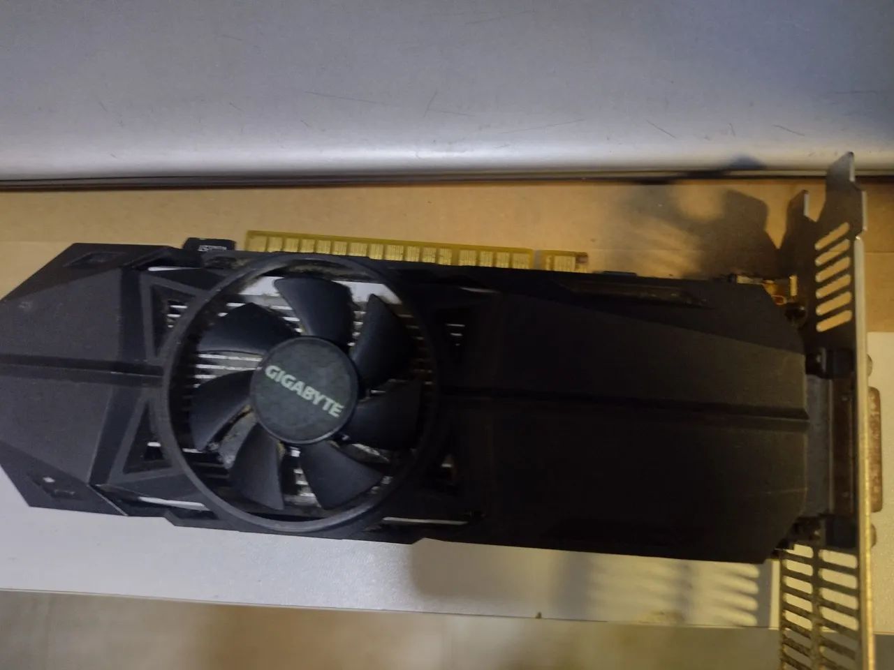 GTX gigabyte 1050 oc 2gb