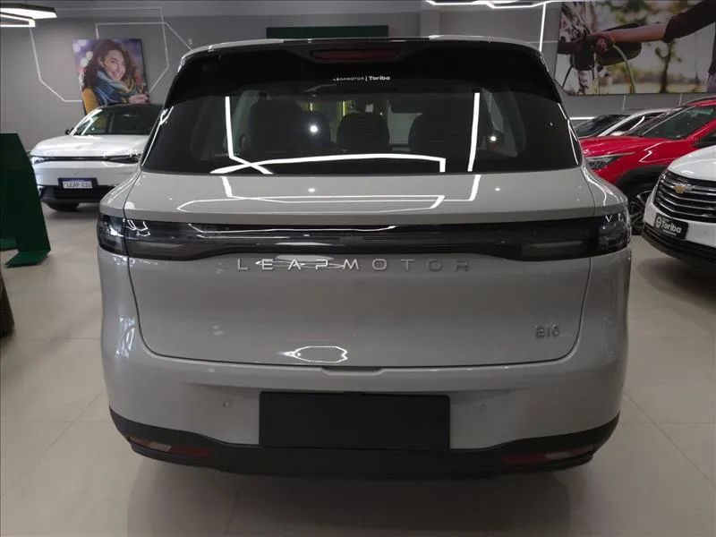 Leapmotor B10 BEV (Elétrico) 2027 - Foto 4