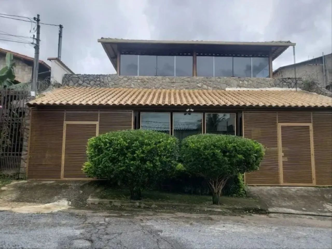 Venda - CASA COMERCIAL - JARDIM GUANABARA Belo Horizonte MG