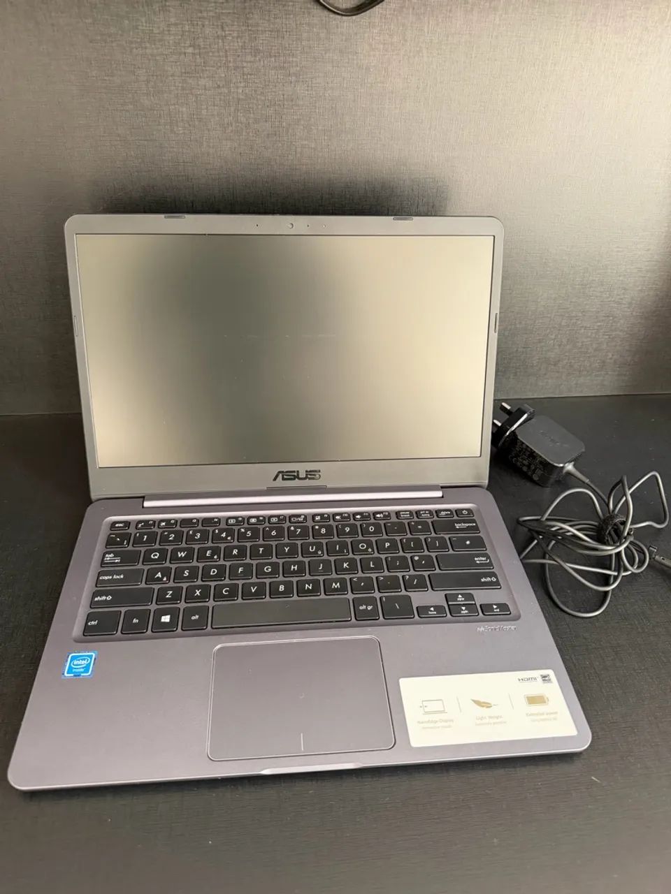 Notebook ASUS E406N - Foto 3
