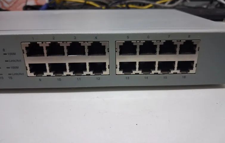 Switch Encore Enh916-nwy+ 16 Portas 10/100mbps - Foto 3