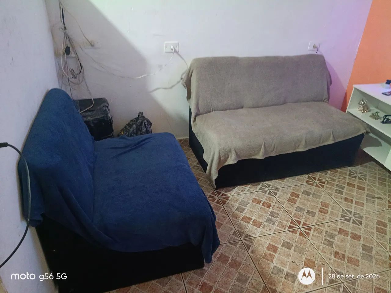 Jogo de sofá usado com marcas de uso - Foto 3