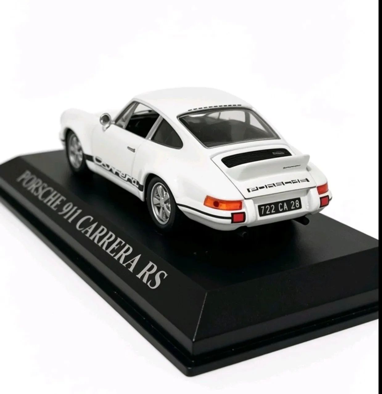 おもちゃ EBBRO エブロ 1/24 PORSCHE 911 カレラ RS ホワイト