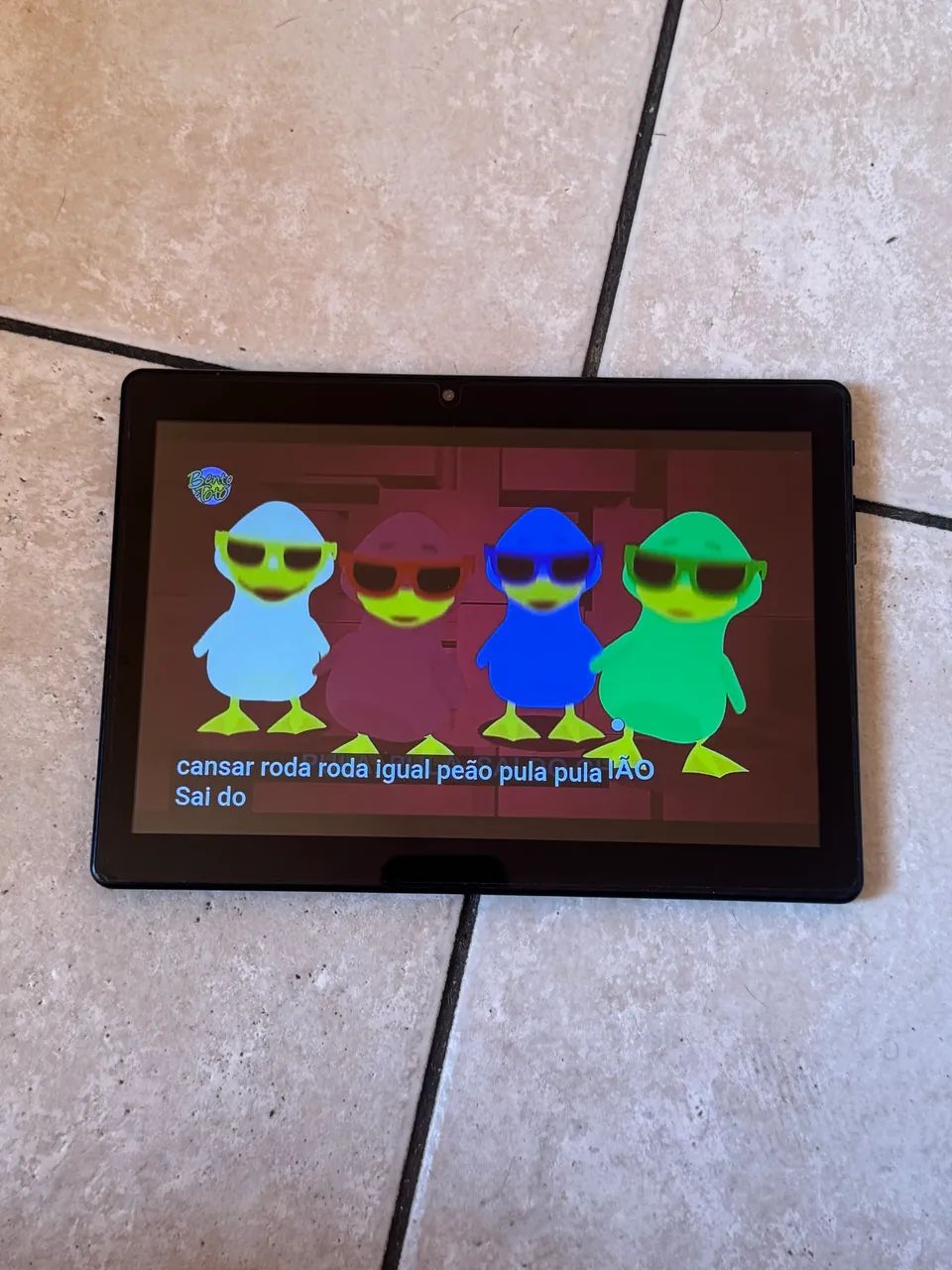 Tablet ótimo para filmes e séries atualiza tudo  - Foto 3