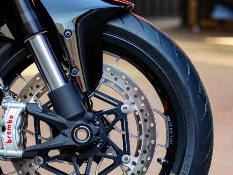 DUCATI DIAVEL V4 - Foto 4