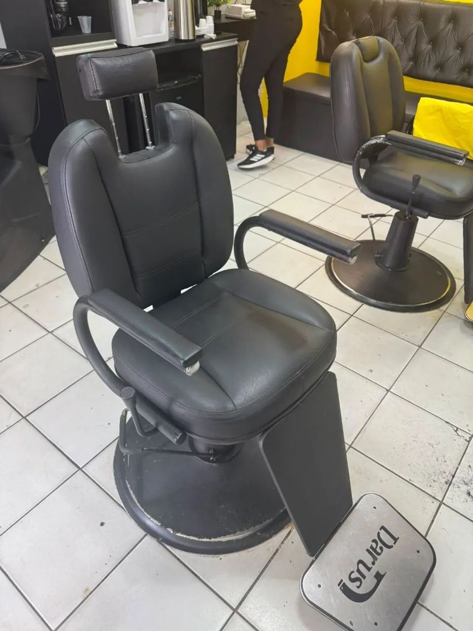 Cadeira de barbeiro  - Foto 2