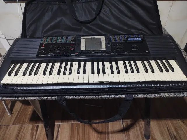 TECLADO YAMAHA PSR-330 FUNCIONANDO PERFEITAMENTE  - Foto 3
