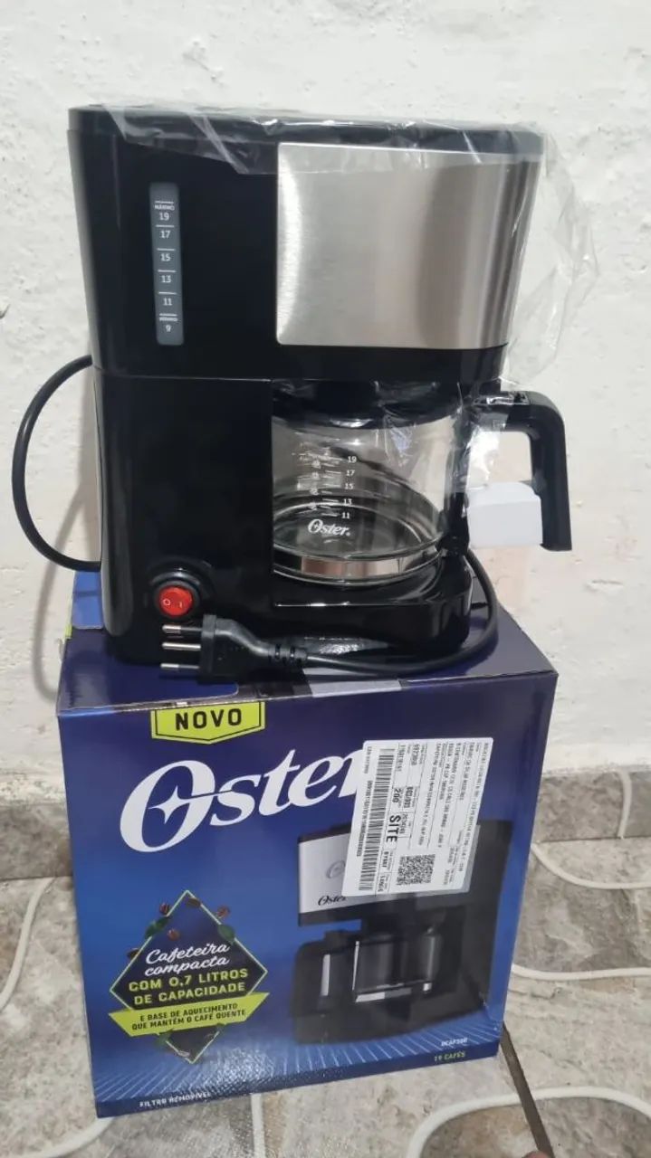 Cafeteira oster nova na caixa 