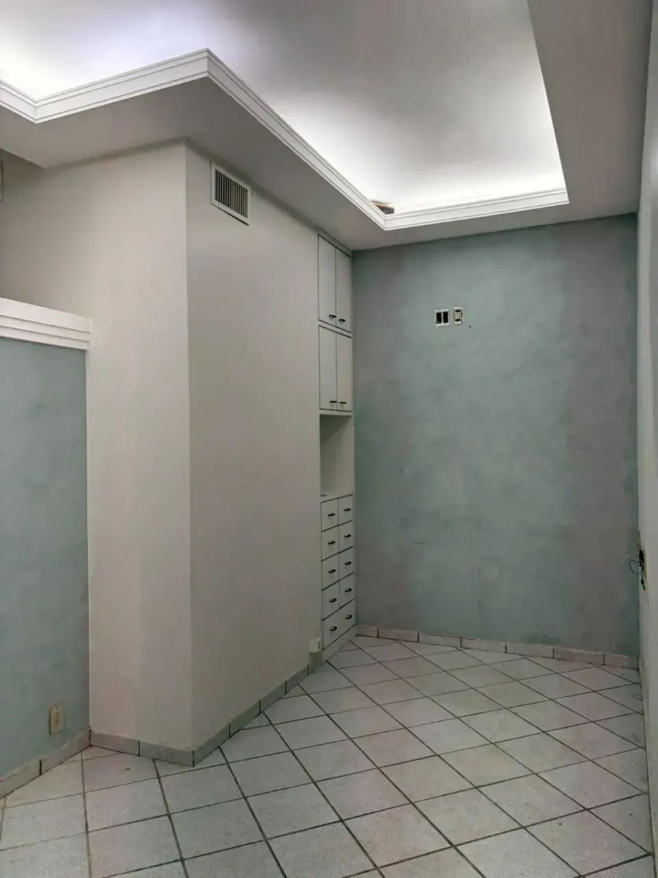 Vende-se sala comercial - Centro, São Vicente/SP - Foto 3