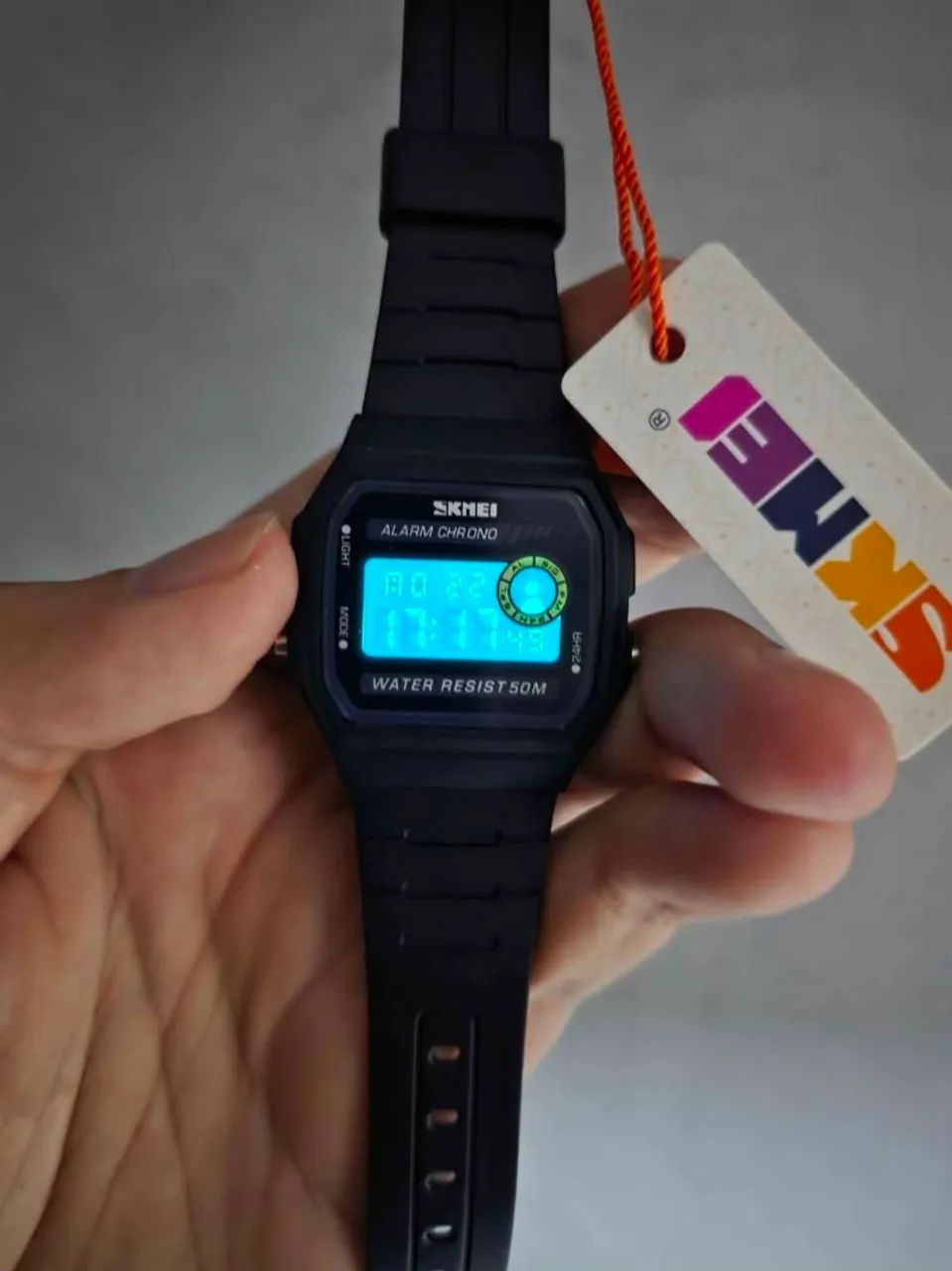 Relógio Masculino Digital SKMEI estilo Casio - Foto 2