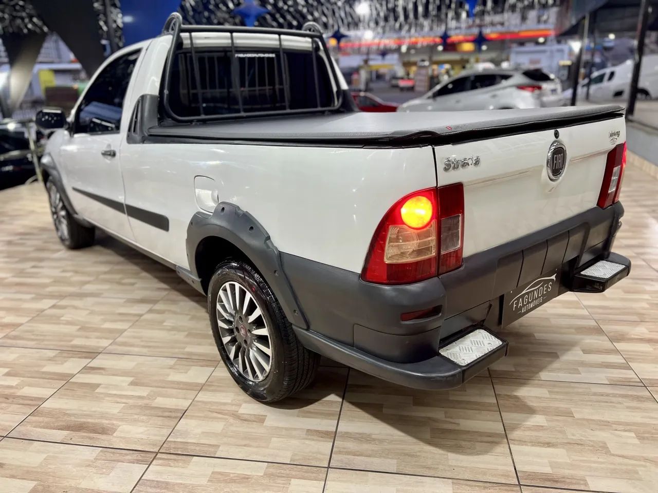 Fiat Strada 1.4 MPI Fire Flex 8V CS 2013 - Foto 3