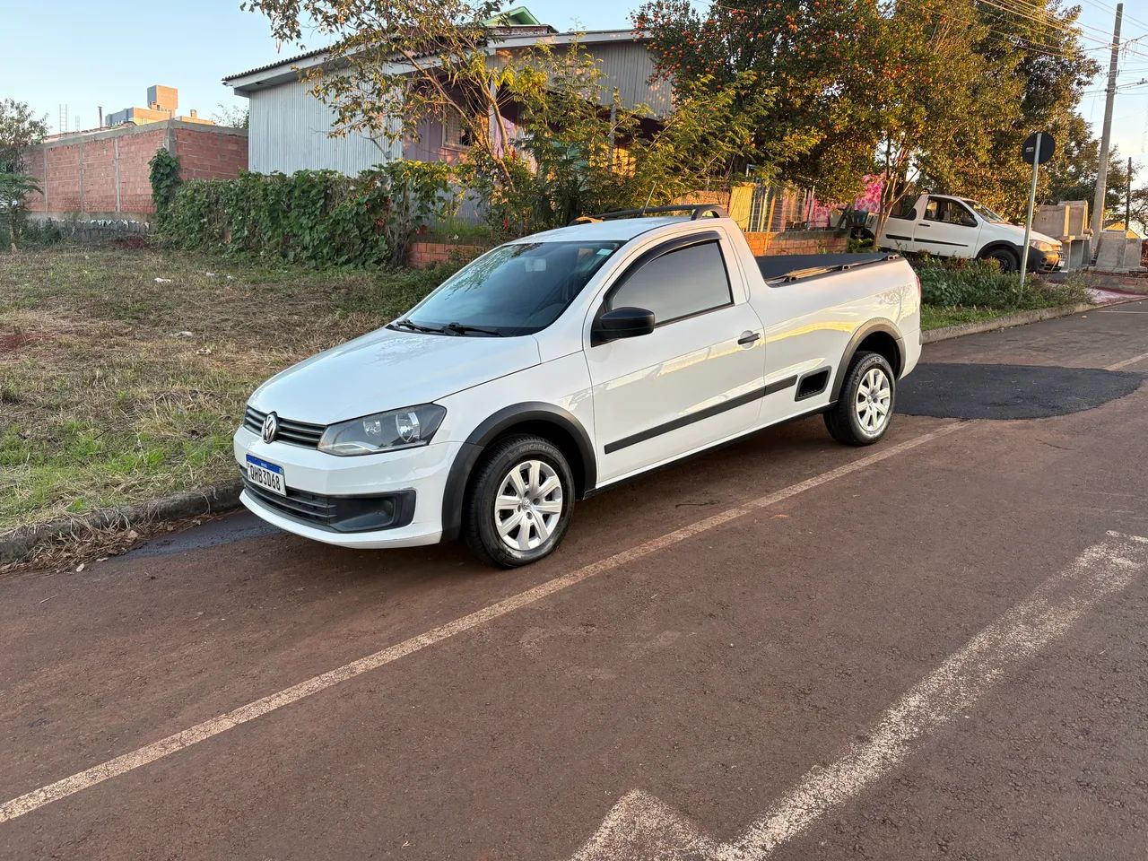 Volkswagen Saveiro Saveiro Trendline 1.6 T.Flex 8V 2015