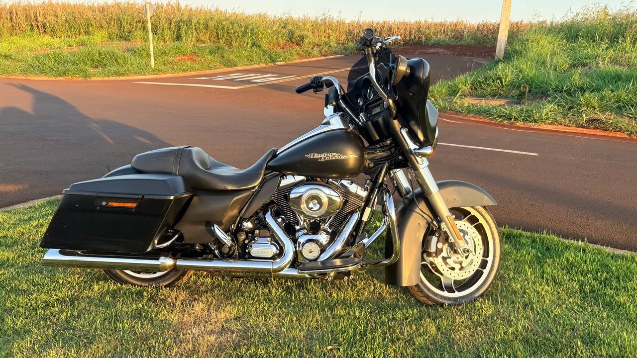 Street Glide FLHX - Foto 4