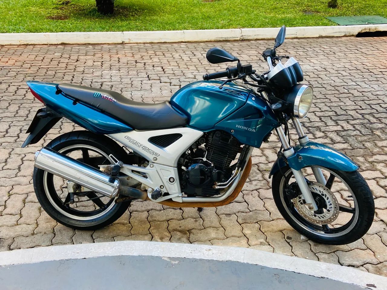 Cbx Twister  - Foto 3