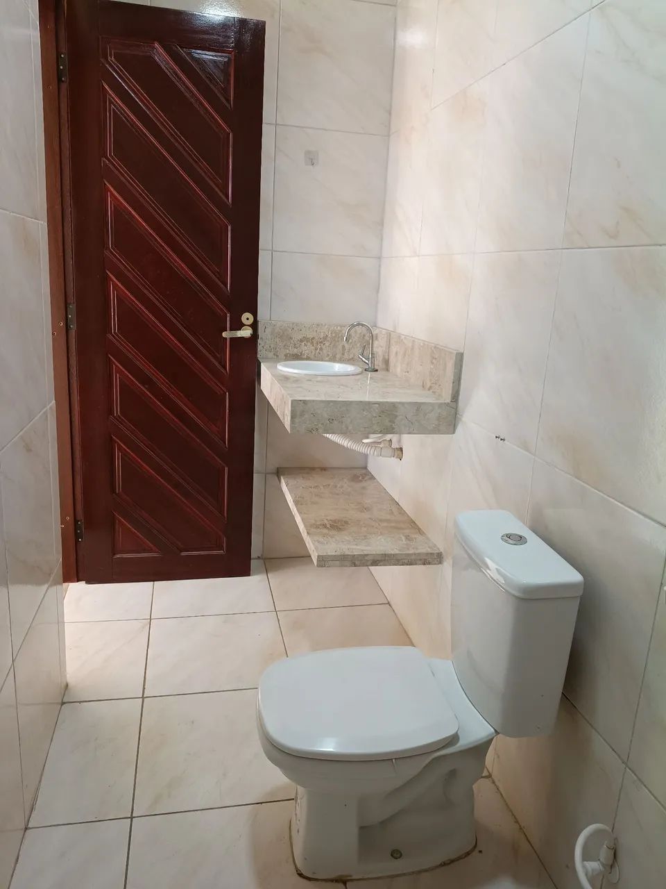 Aluga-se casa ampla - Foto 4
