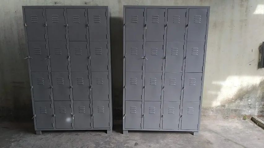 Roupeiros para Lojas - Pronta Entrega