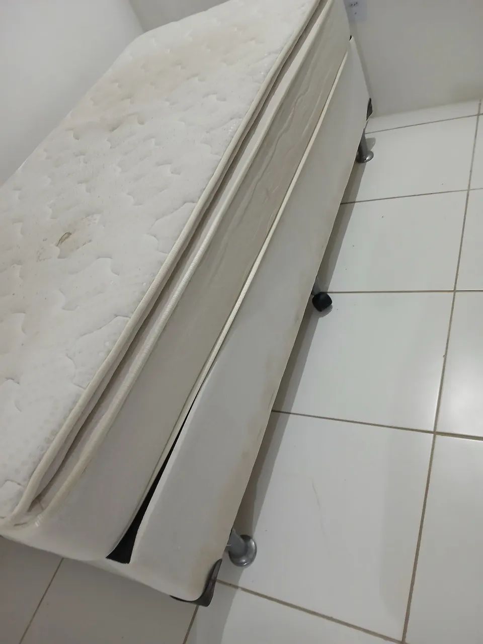 Cama Box solteiro Porto Molas ensacadas  - Foto 4