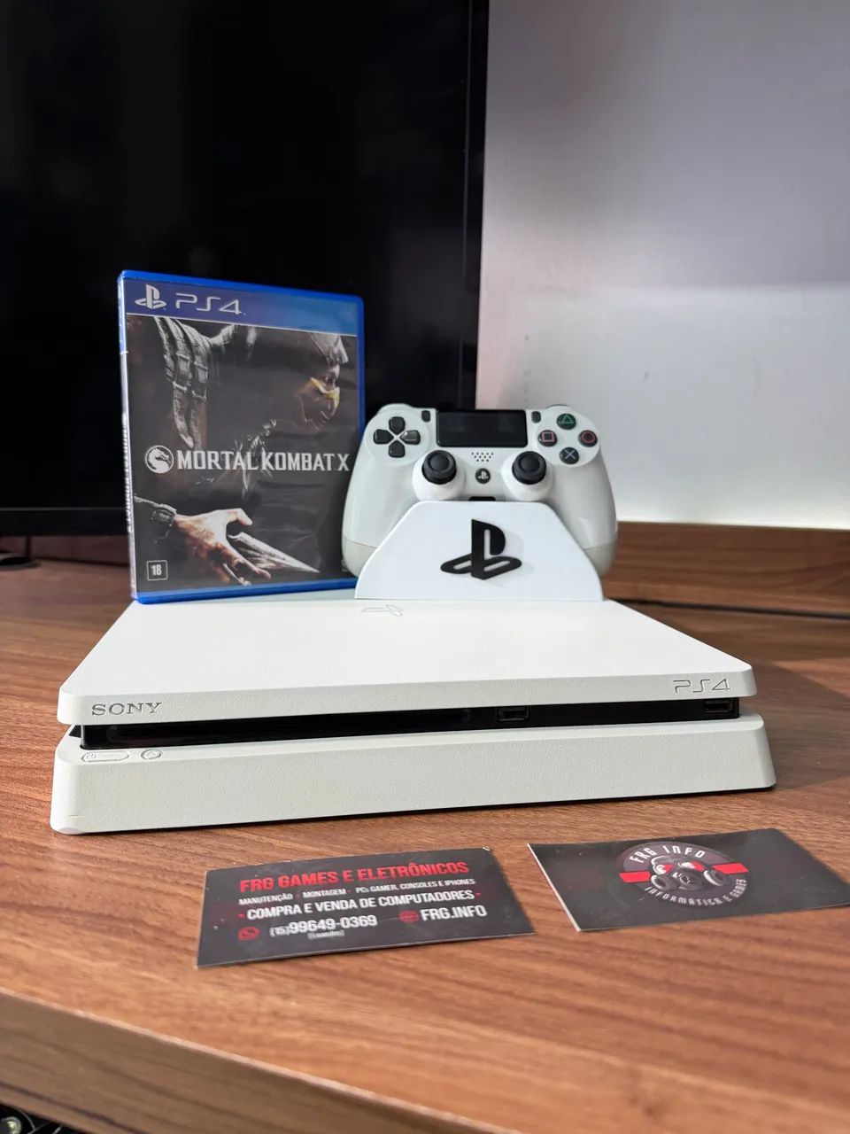 PS4 Slim Branco 500GB (revisado) - Consoles de Vídeo Game