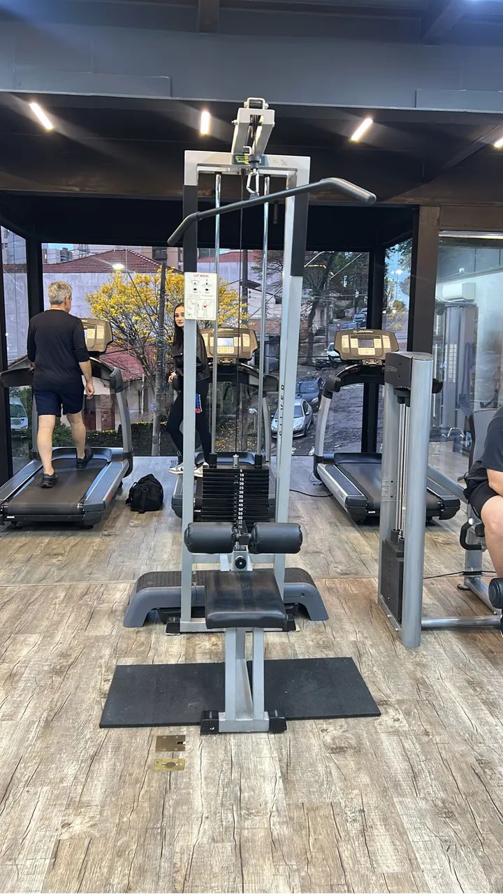 Aparelho de musculacao - Foto 2
