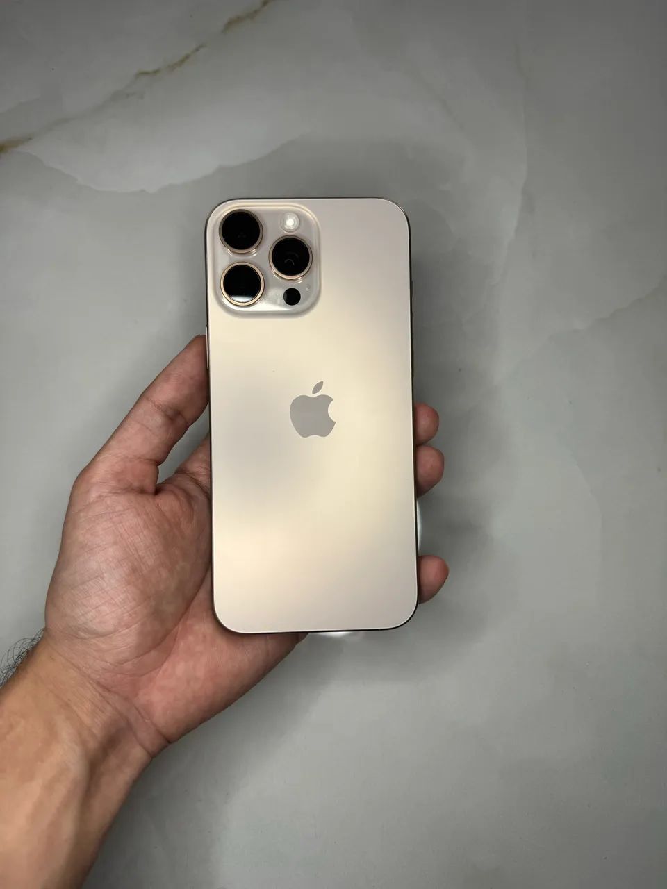 16 Pro Max 256gb
