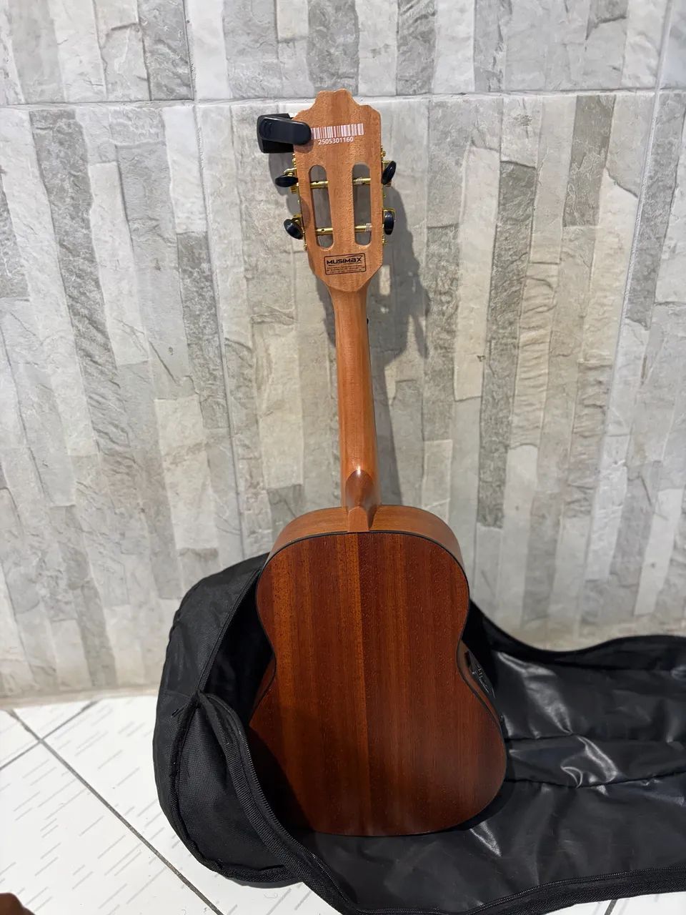 Cavaquinho elétrico  - Foto 4