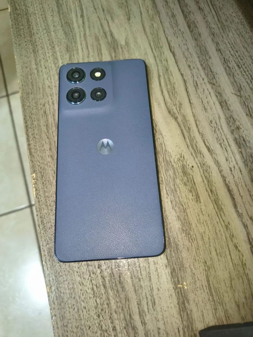 Moto g86 novo nem 1 mês de uso  - Foto 2