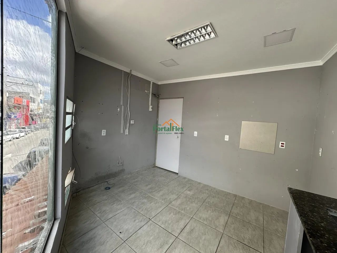 Sala à locação em Parque Residencial Laranjeiras - Serra/ES - Foto 4