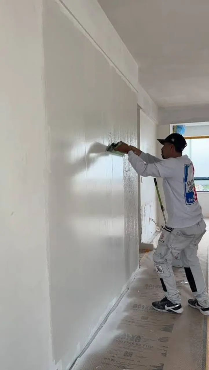 Pintor/Pedreiro Indio