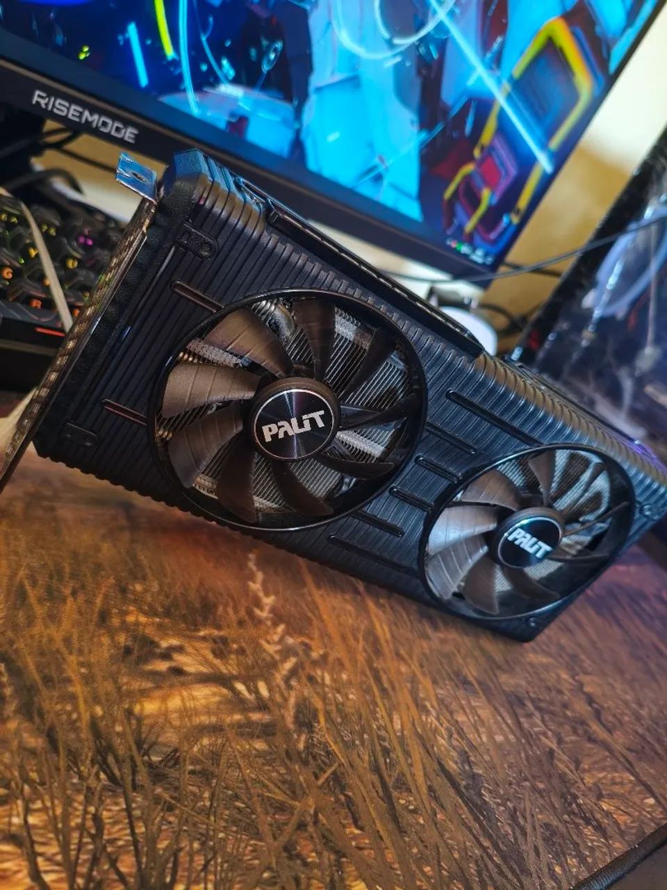 Placa de vídeo NVIDIA RTX 3050 8GB - Foto 2