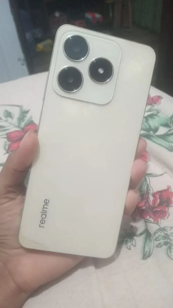 Celular realme c61  - Foto 2