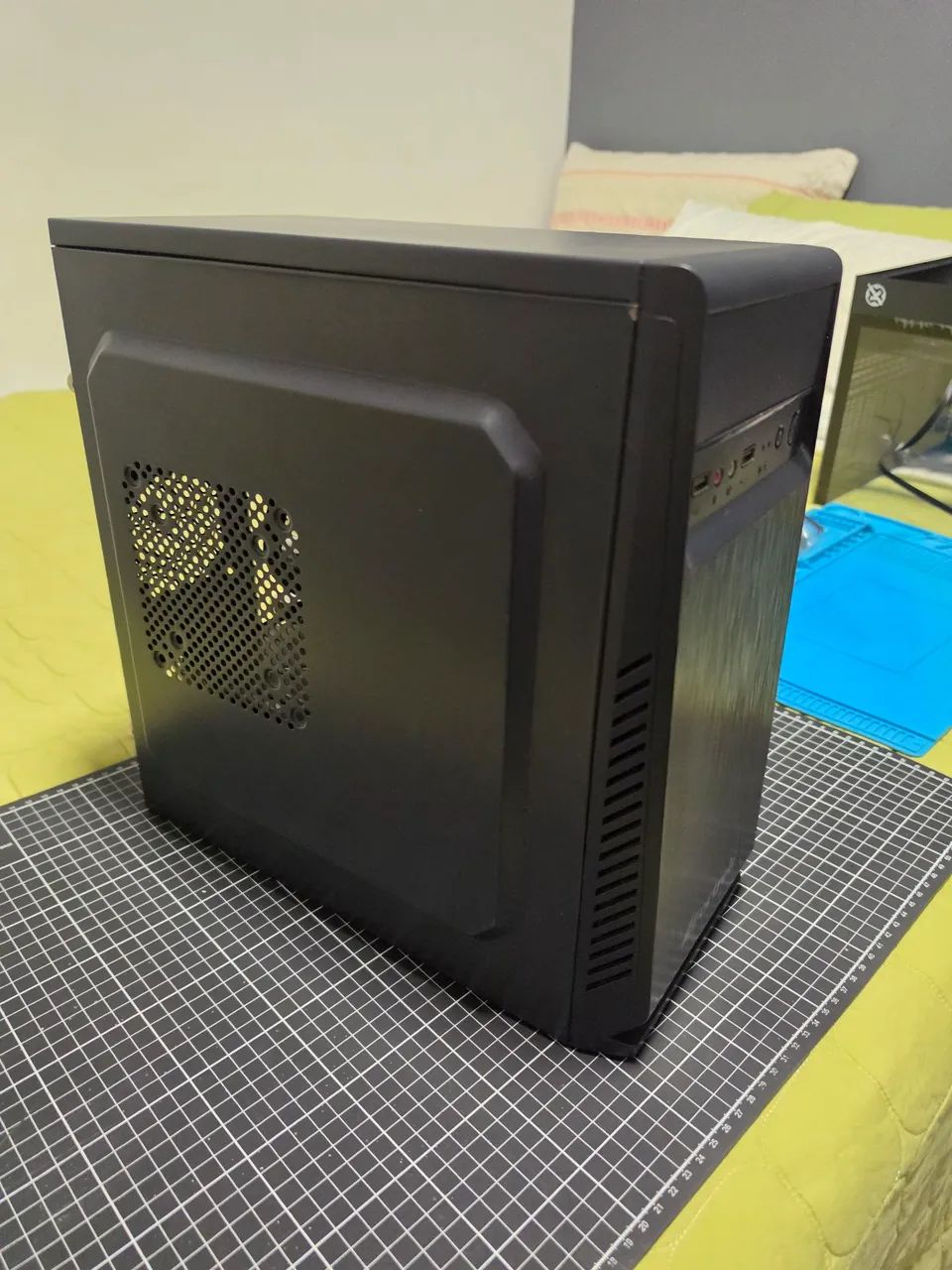 Gabinete Fortrek barato!